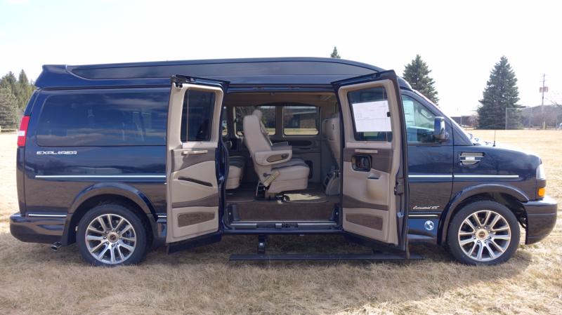 Navy blue van 2025