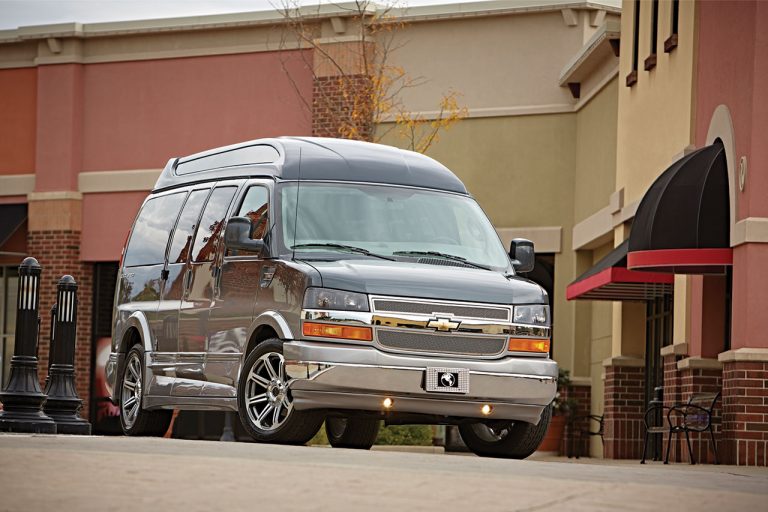 7 Passenger Chevy/GMC Explorer Van